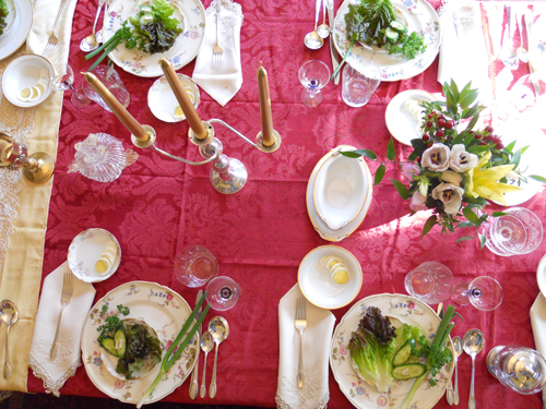 DSCN0135 table red sm